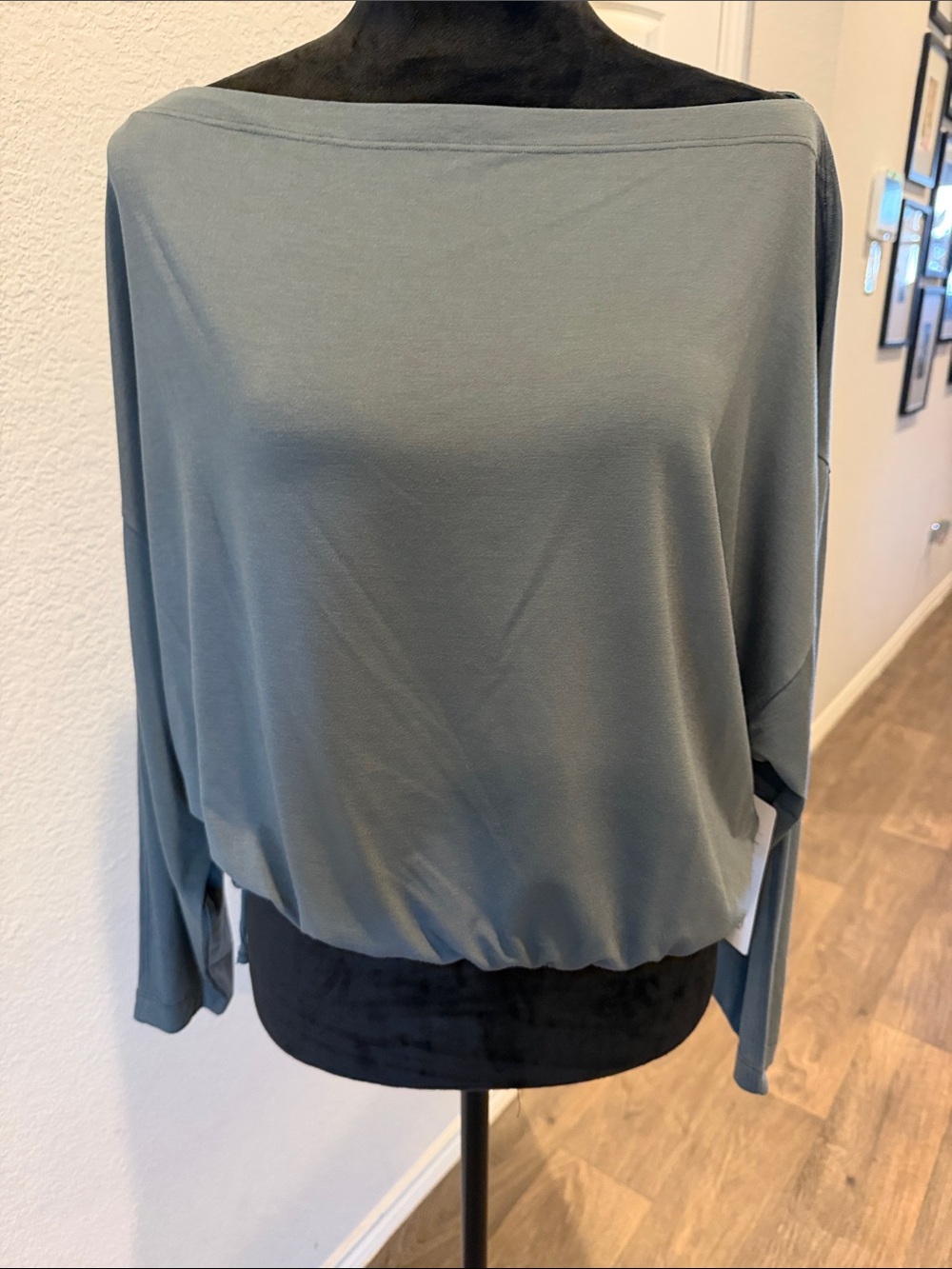Athleta Cool Down Top NWT